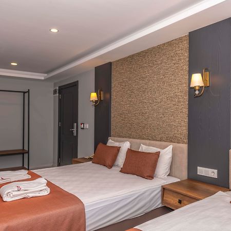 Royal Towers Lara Hotel Antalya Exterior photo